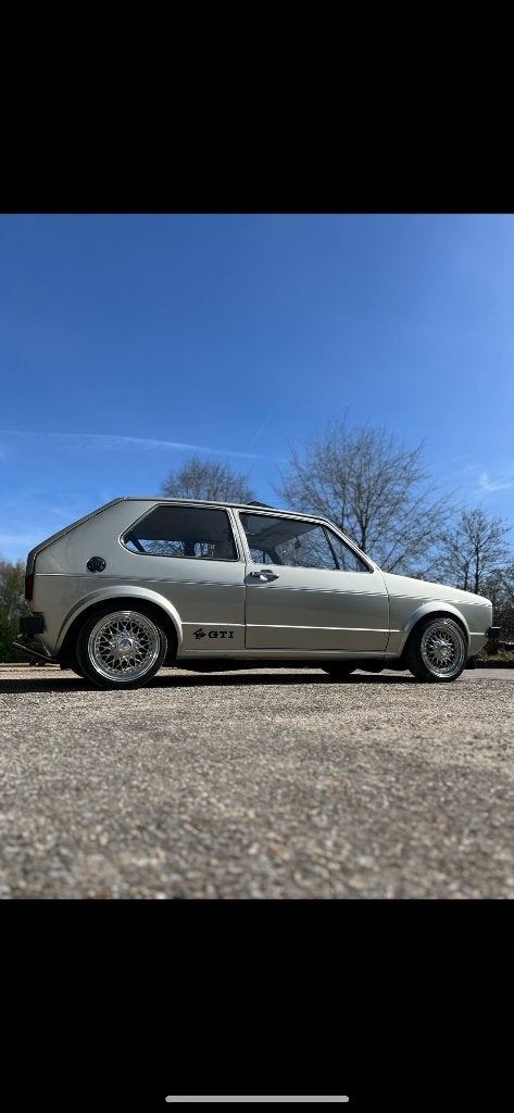 Vw Golf 1 Gti, Auto's, Volkswagen, Voorwielaandrijving, Stof, Beige, Handgeschakeld