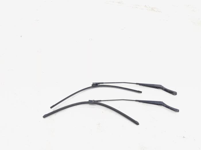 Kit de bras d'essuie-glace d'un Volkswagen Golf Plus, Volkswagen, -, 3 mois de garantie, Utilisé