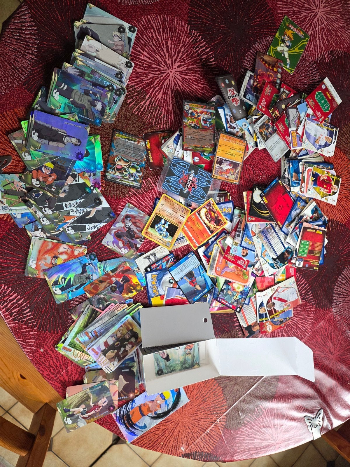 lot sa carte Pokémon, naruto , bakugan, sport, Enlèvement ou Envoi, Utilisé, Cartes en vrac, Foil