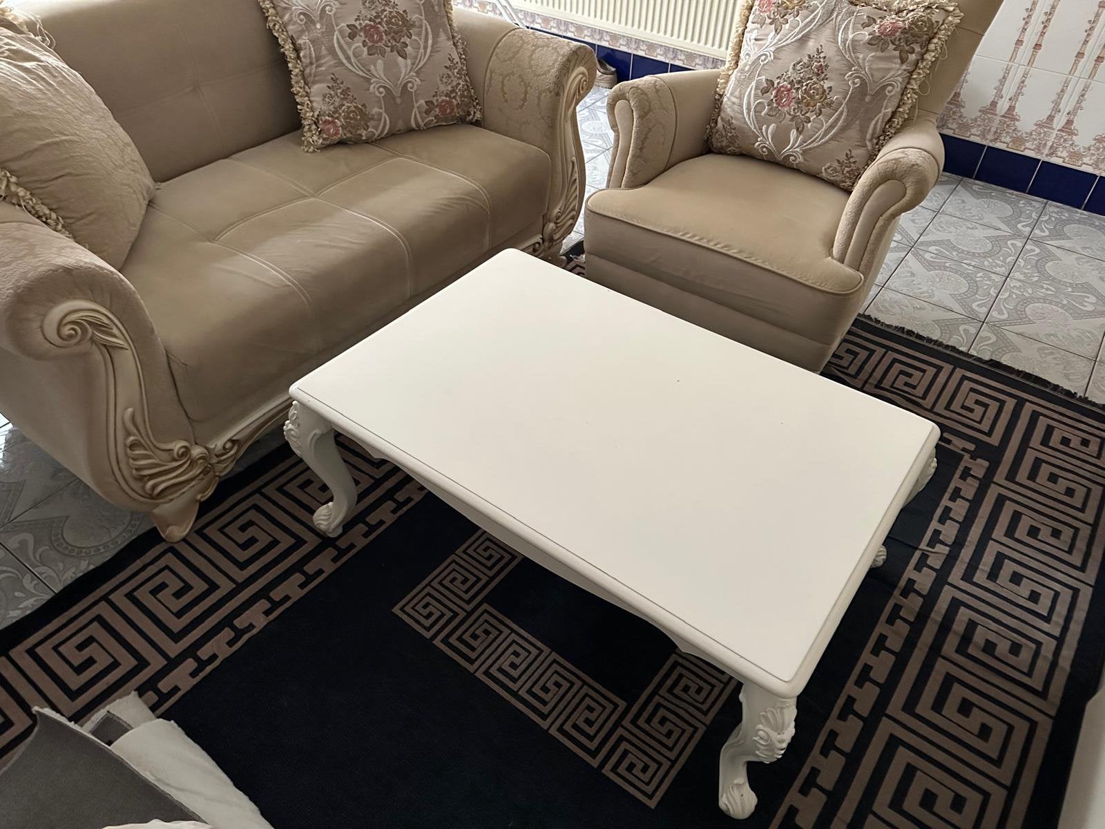 bank fauteuil met bijpassende witte salontafel, Ophalen, Zo goed als nieuw