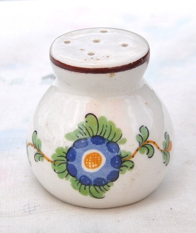 poivrière en faience, Enlèvement ou Envoi, Utilisé, Céramique, Autres types