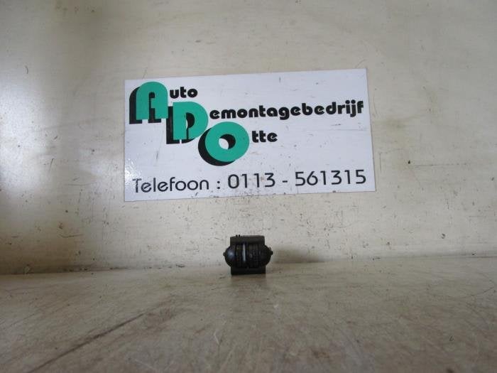 Commutateur phare hauteur réglable d'un Volkswagen Lupo (Lu, Autos : Pièces & Accessoires, Volkswagen, -, 3 mois de garantie, Utilisé
