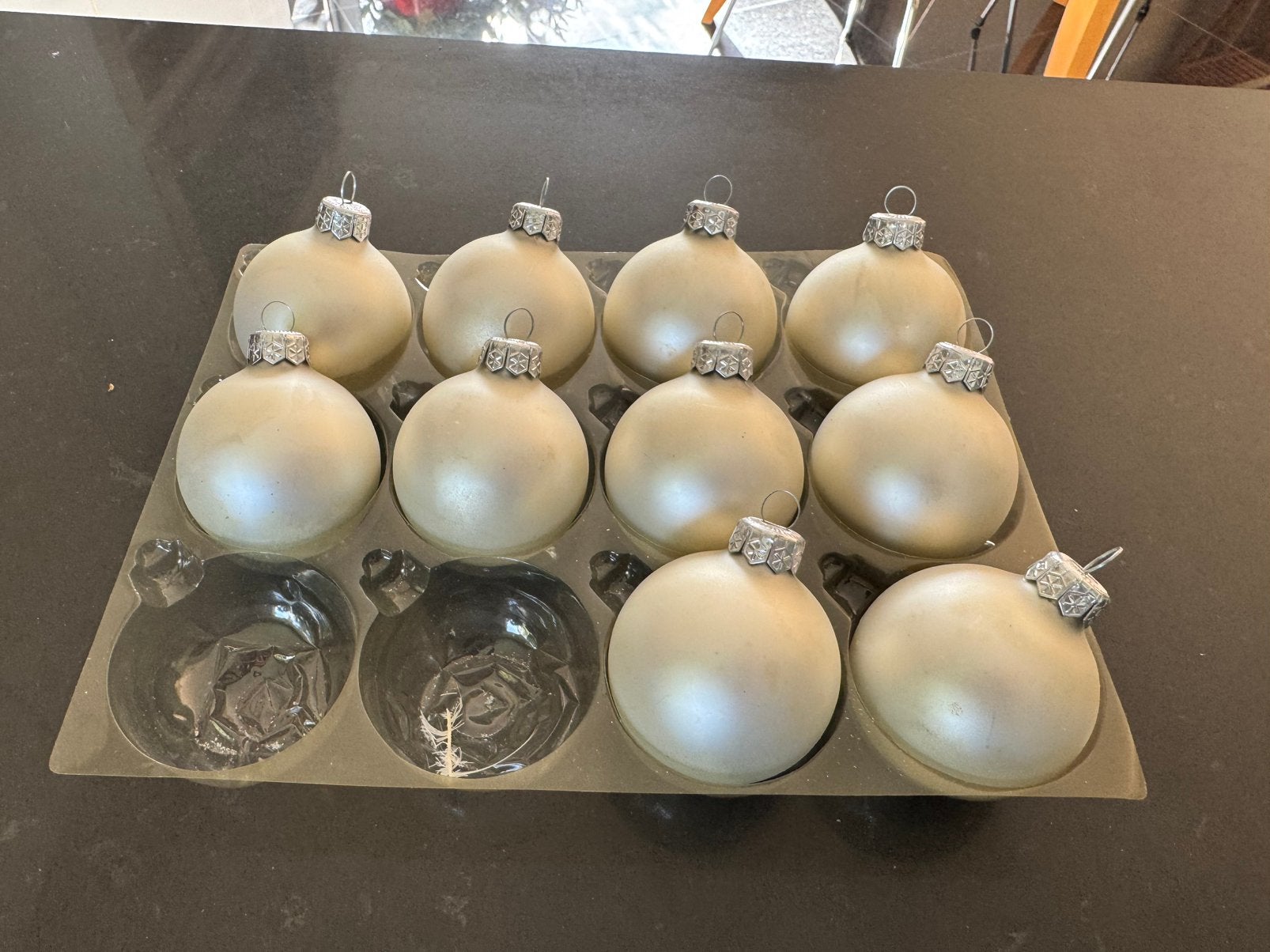 10 witte kerstballen, Ophalen, Gebruikt