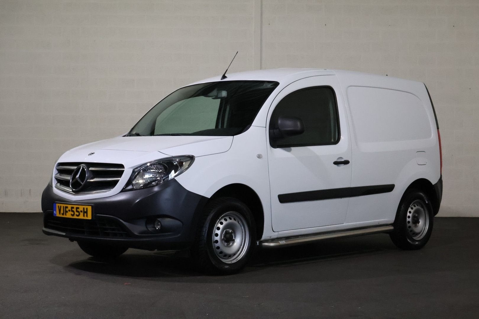Mercedes-Benz Citan 111 CDI Airco Navigatie Camera Trekhaak, Autos, Achat, Boîte manuelle, Mercedes-Benz, Electronic Stability Program (ESP)