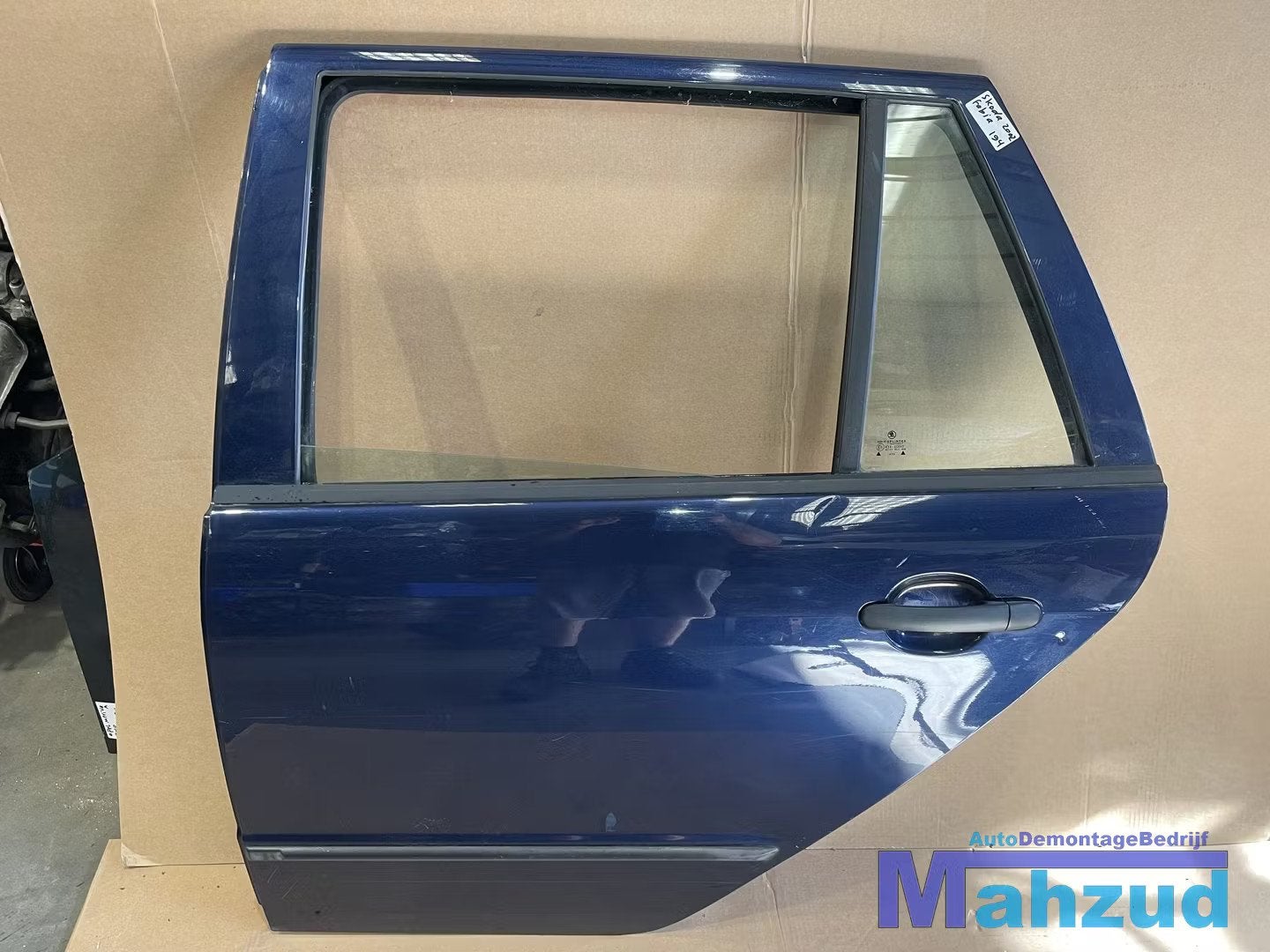 SKODA FABIA 1 COMBI blauw links linker achter deur portier, Auto-onderdelen, Deur, Tr. Vaclava Klementa 869
293 01  Mlada Boleslav, CZ