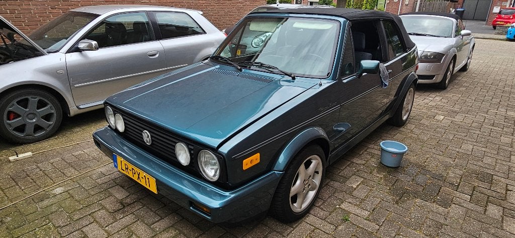 VW golf 1 cabriolet Etienne Aigner, USA version, Autos, Euro 2, Achat, Cabriolet, Autre