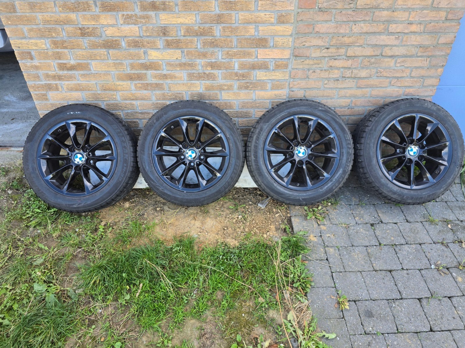 BONNE AFFAIRE! 205/55 R16 Jantes avec pneus d'hiver origine, Pneus et Jantes, Pneus hiver, 16 pouces, Véhicule de tourisme
