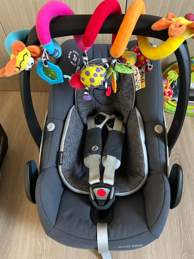 Maxi cosi + maxi cosi autostoel, Kinderen en Baby's, Autostoeltjes, Zo goed als nieuw, Maxi-Cosi, Isofix, Ophalen