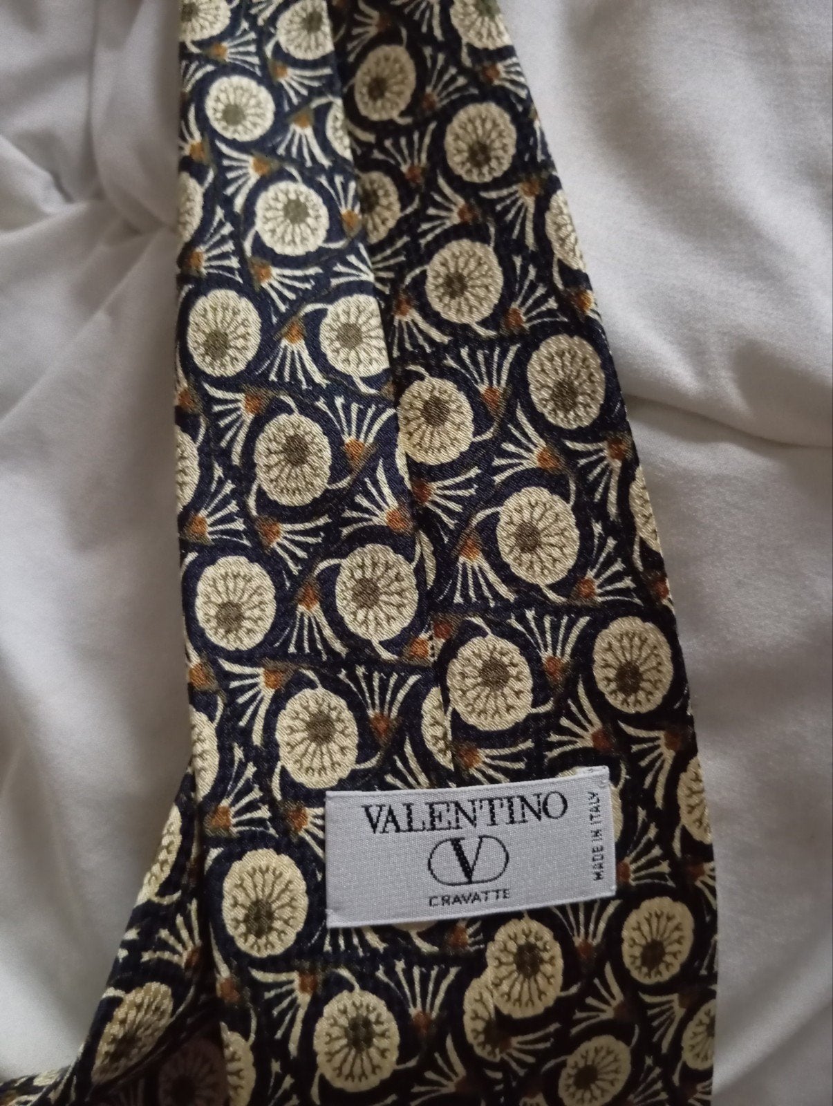 Valentino : stijlvolle das met motief in 100% zijde, Ophalen of Verzenden