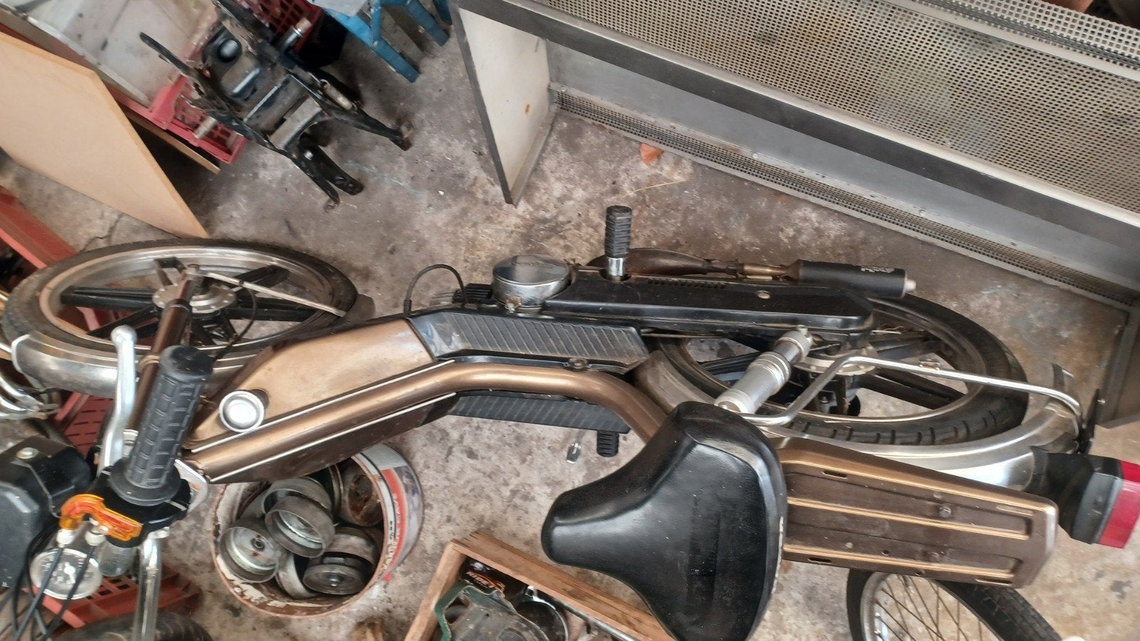 Honda camino b klasse met papieren, Ophalen