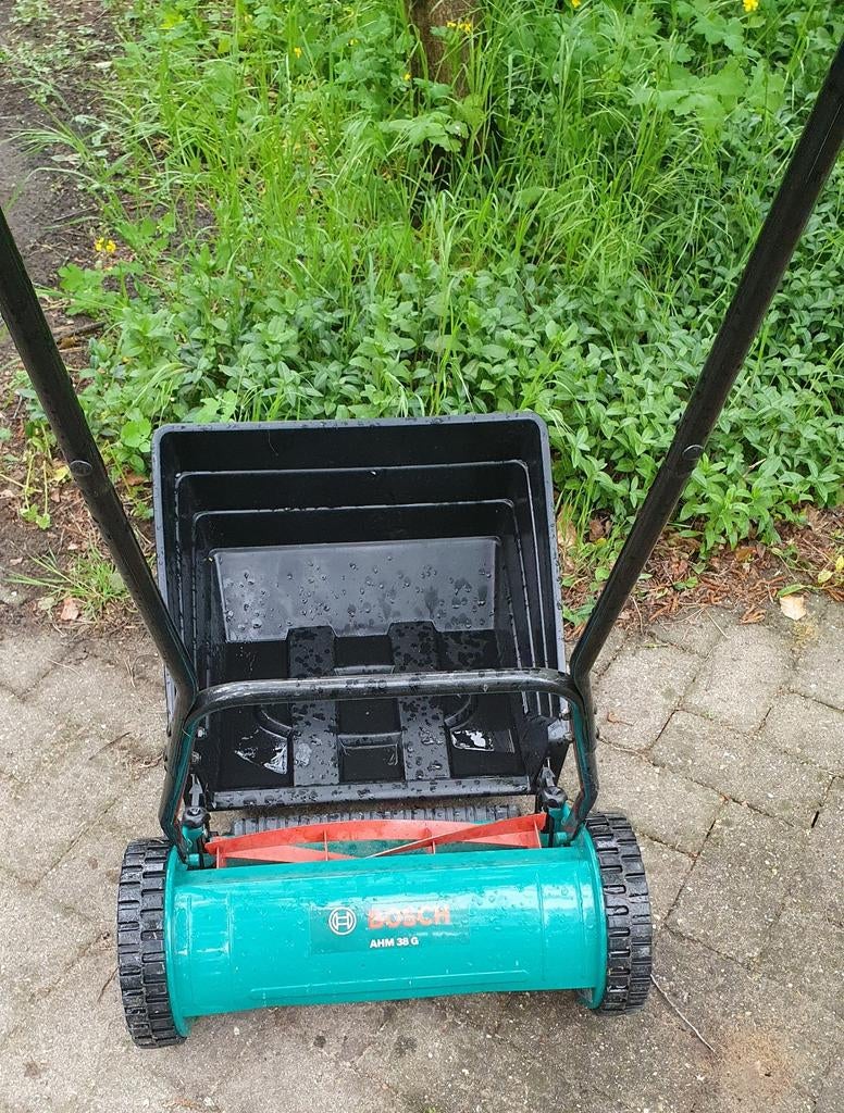 Grasmaaier Bosch, Tuin en Terras, Ophalen