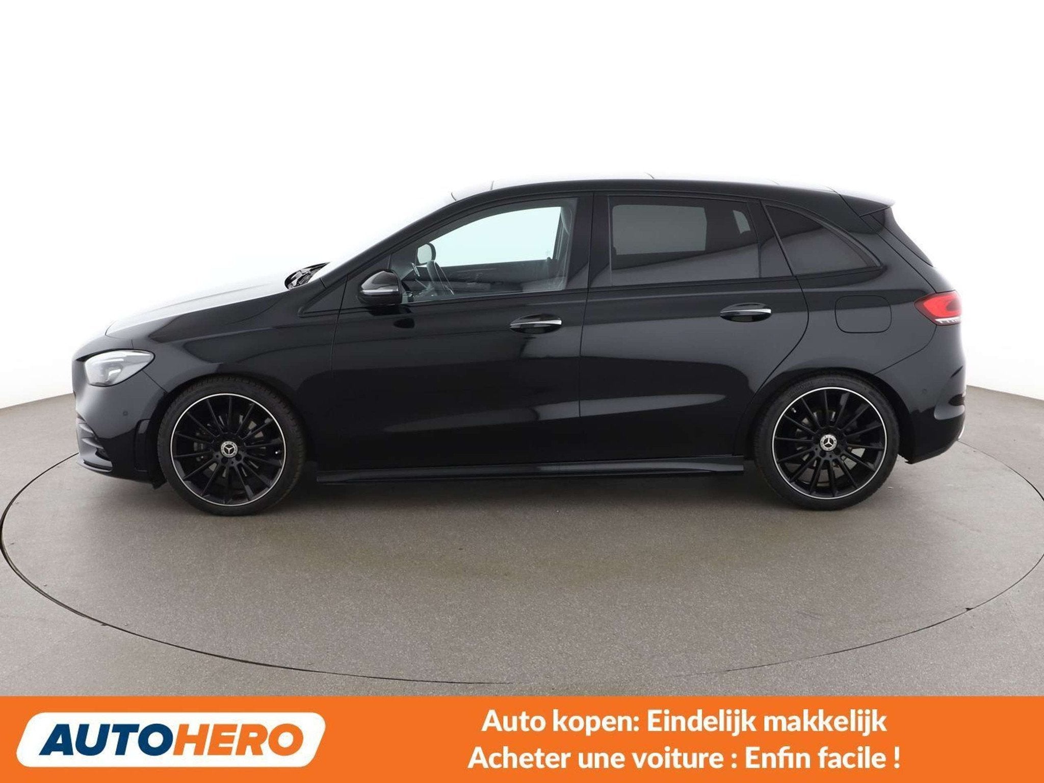 Mercedes-Benz B-Klasse 180 B 180 d AMG Line (automatique), Autos, Achat, Euro 6, 116 ch, Alcantara