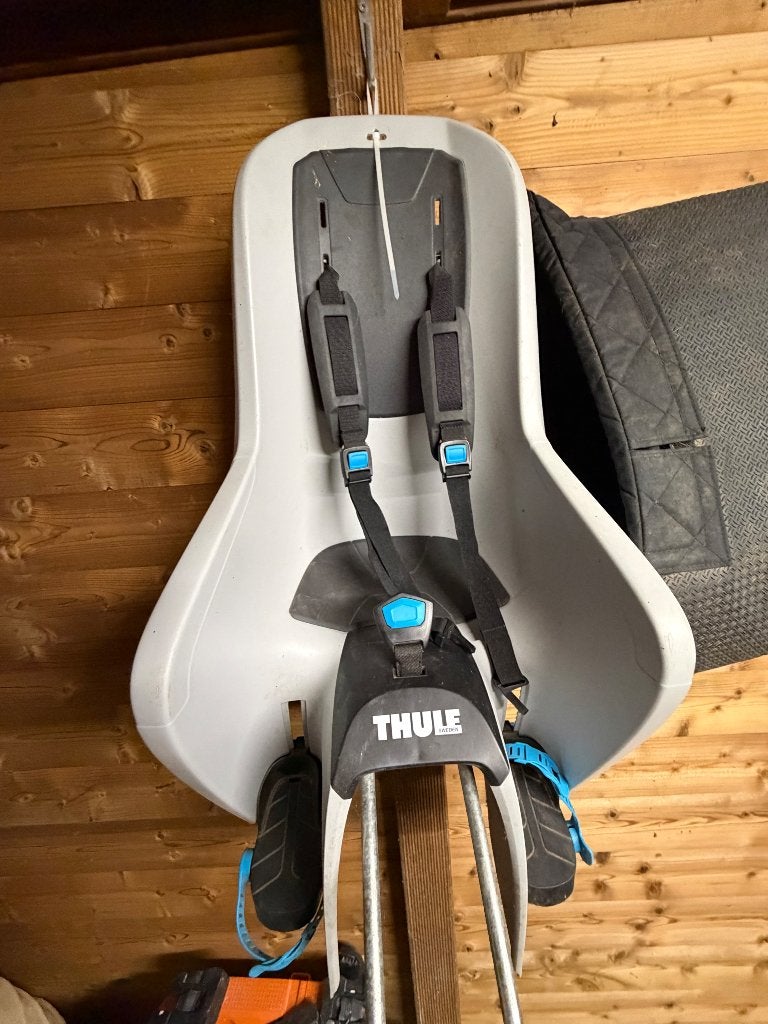 Thule fietsstoeltje / kinderzitje – goede staat, Fietsen en Brommers, Fietsaccessoires | Fietsstoeltjes, Ophalen, Achterzitje