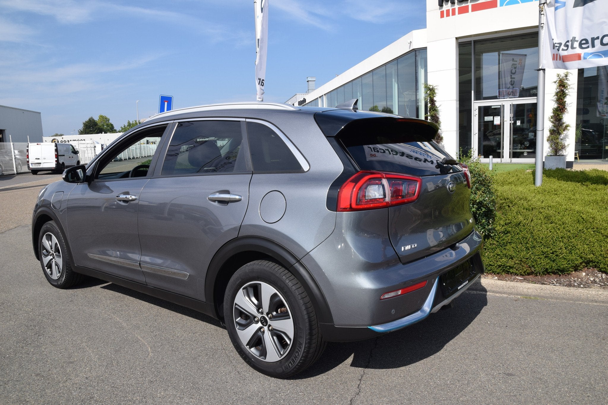 Kia Niro 1.6 Gdi Sense Hybride Plug-in, Auto's, Automaat, 105 pk, Gebruikt, Zwart