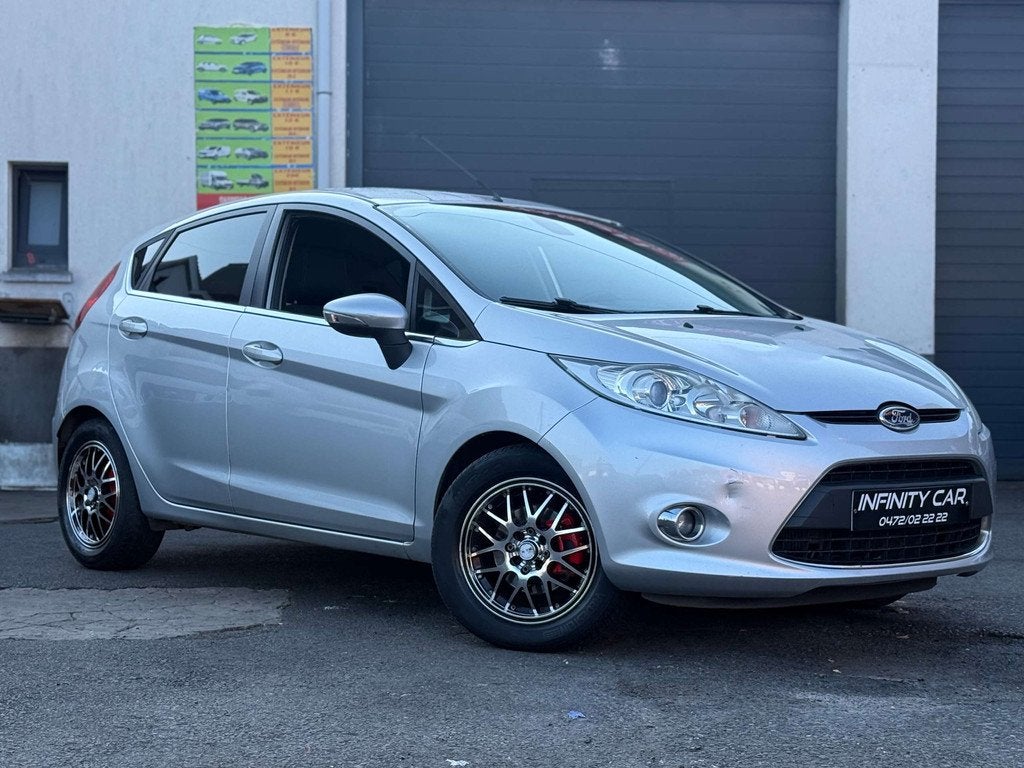 Ford Fiesta Fiesta 1.6 TDCi Titanium (bj 2011), Auto's, Voorwielaandrijving, Euro 5, Stof, Zwart