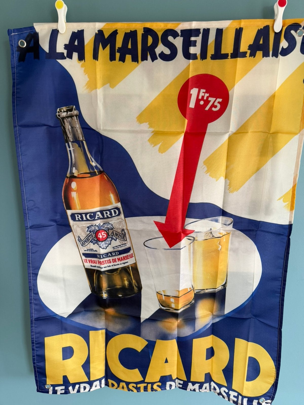 Magnifique drapeau mancave vintage polyester Pastis Ricard, Enlèvement ou Envoi, Neuf, Autres types