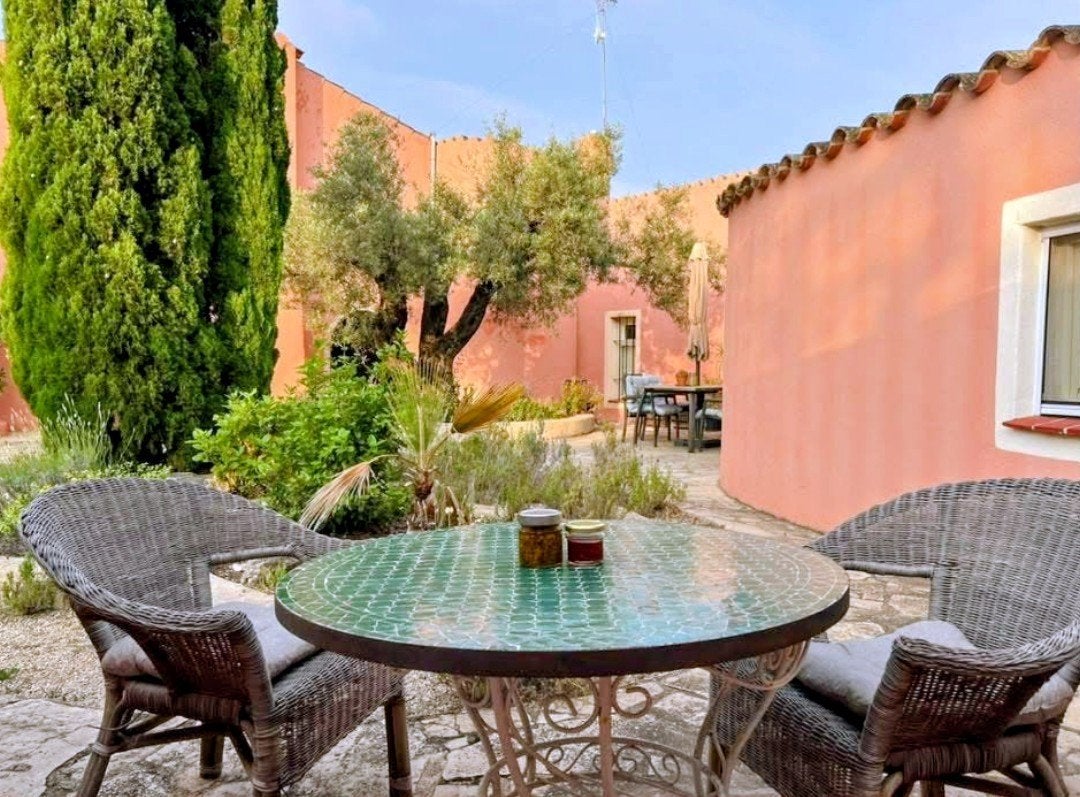 Maison de vacances située au calme, piscine privée, Maison de campagne ou Villa, Campagne, 4 personnes, 2 chambres