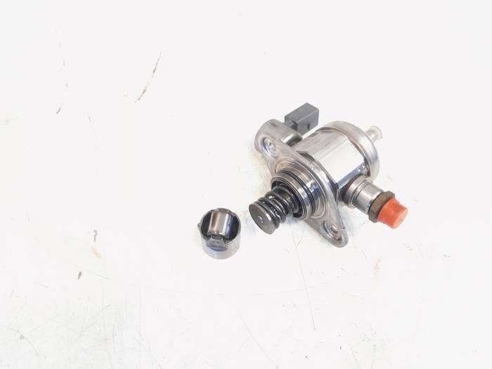 Pompe haute pression d'un Audi TT, Autos : Pièces & Accessoires, -, 3 mois de garantie, Audi, Utilisé