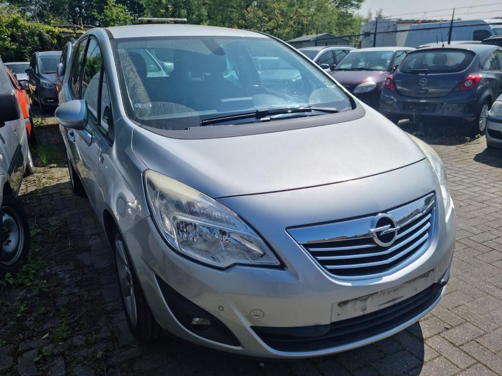 Opel Meriva – Benzine – Slechts 90.000 km – 1ste eigenaar, Voorwielaandrijving, Euro 5, Zwart, 4 cilinders