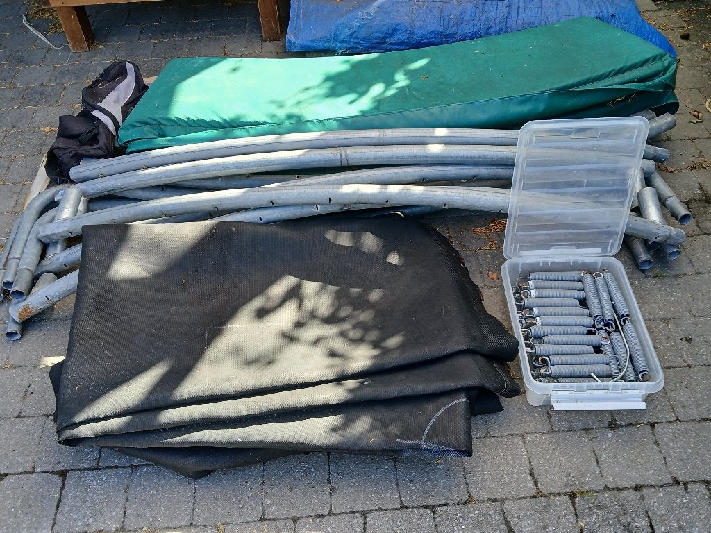 Trampoline Berg, Ophalen, Gebruikt