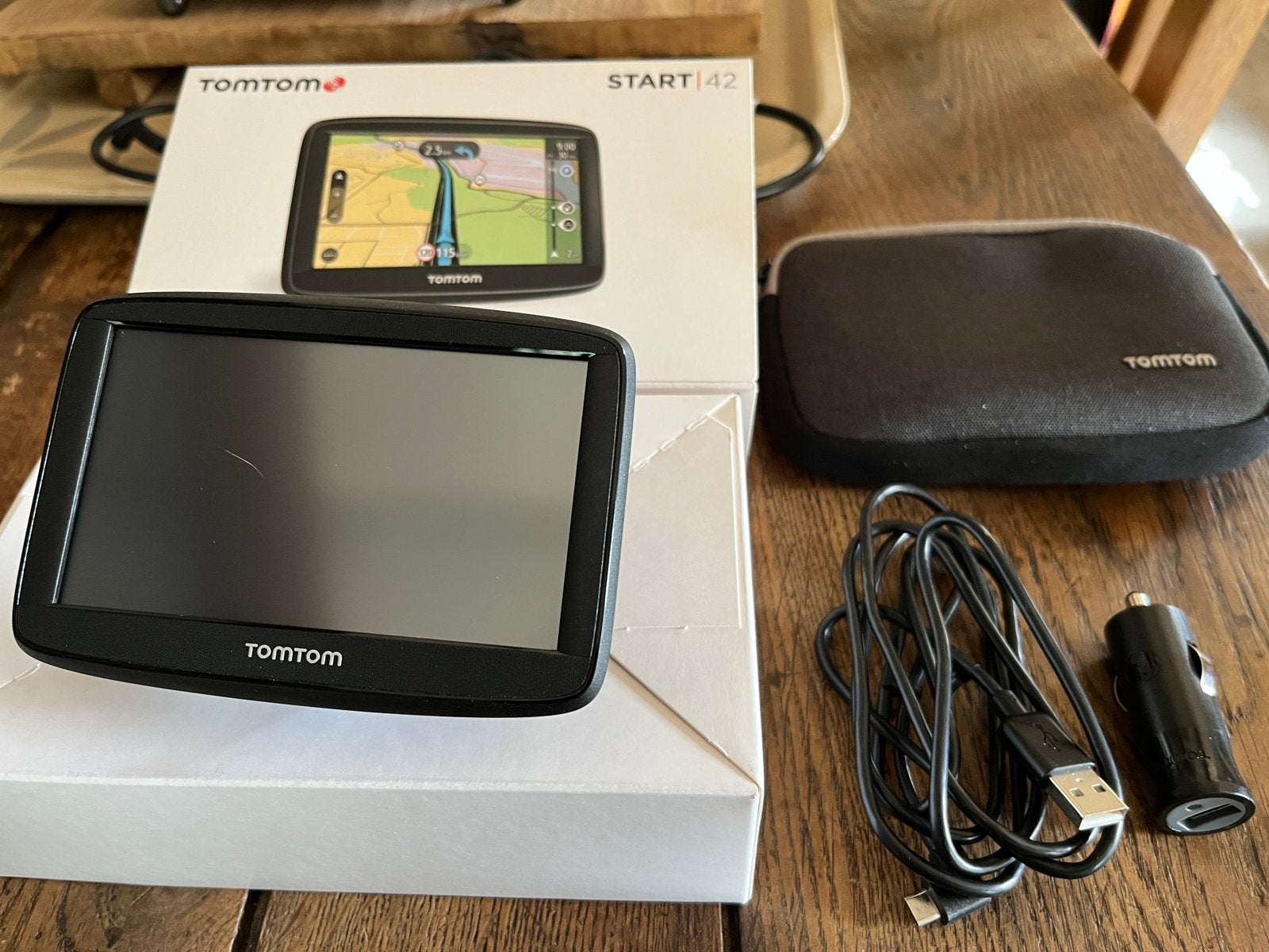 Gps tom tom Start 42 avec housse, Autos : Divers, Navigation de voiture, Enlèvement, Comme neuf