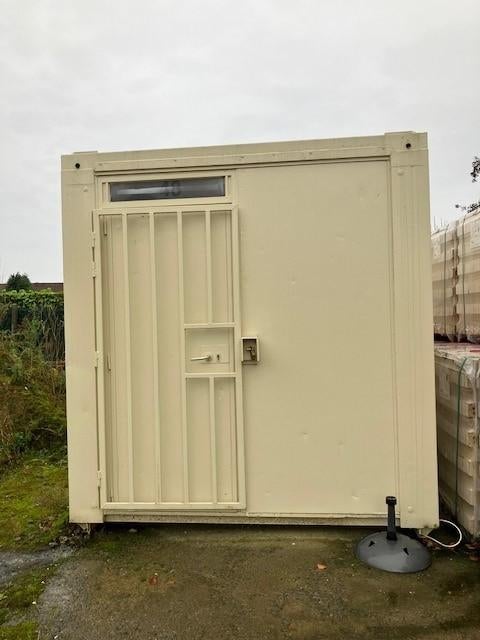 bureelcontainer, Enlèvement