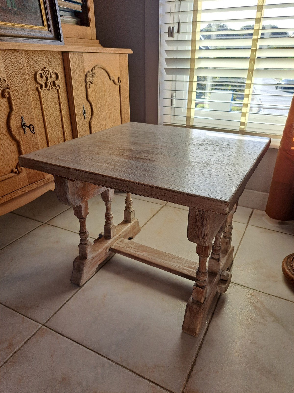 Houten tafeltje, Gebruikt, Vierkant, 55 tot 75 cm, Hout
