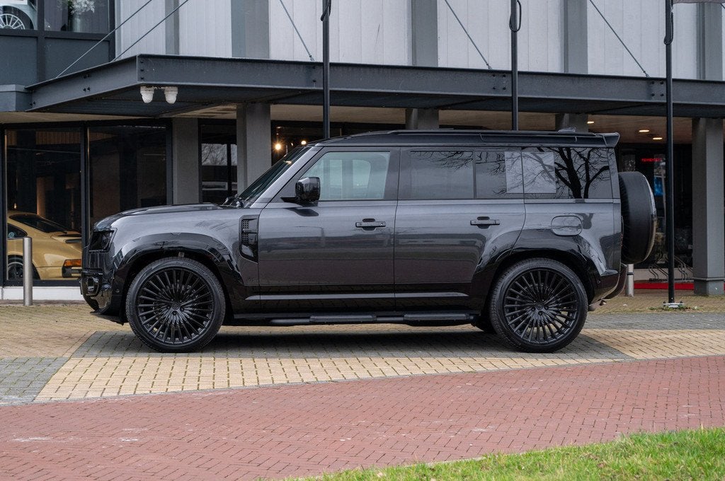 Land Rover Defender 110 P300e X-Dynamic HSE Urban Widetrack, Automaat, Gebruikt, Euro 6, Leder