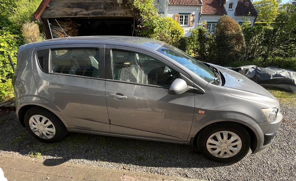 Ideaal mooi eerste wagentje, Autos, Chevrolet, Achat, Boîte manuelle, 5 portes, Berline