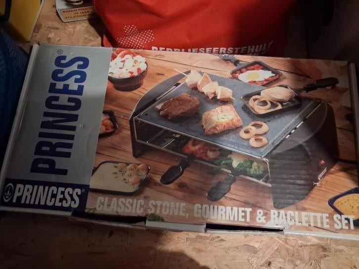 Gourmet en raclettestel, Ophalen