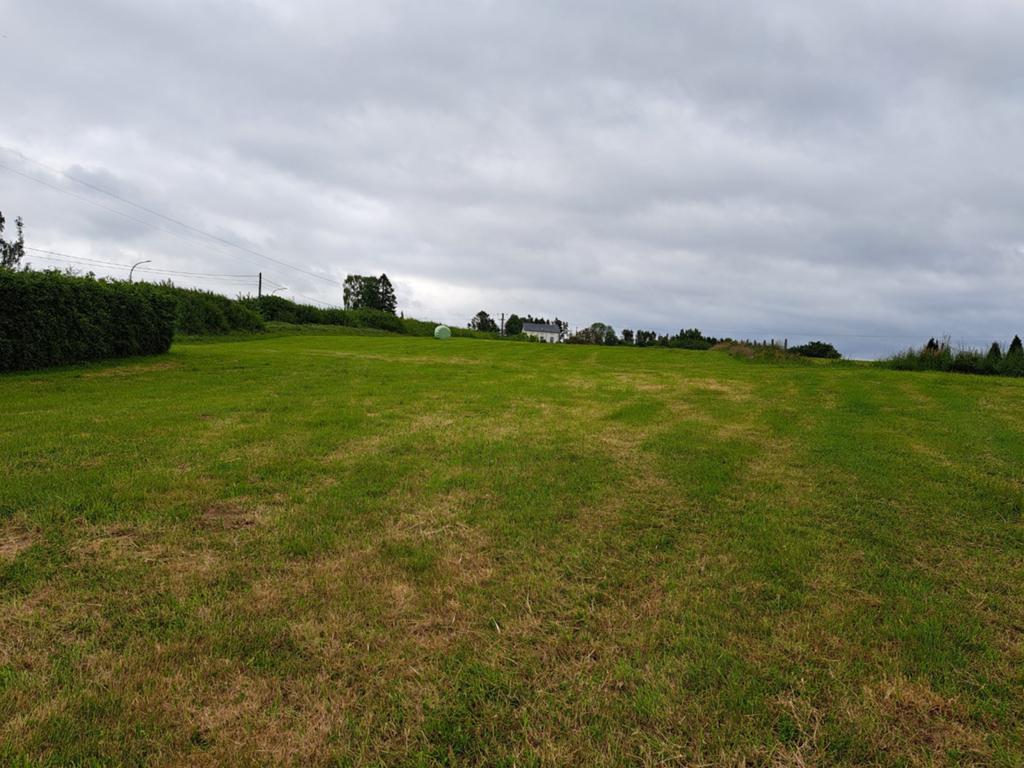 bouwgrond ( open bebouwing ) in  Beauwelz / Chimay, Immo, Gronden en Bouwgronden