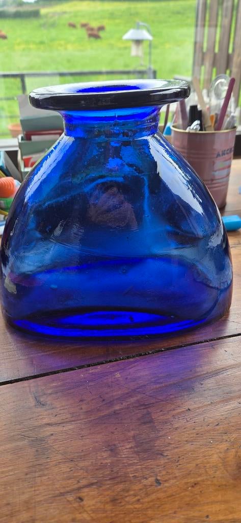 Blauwe vaas, Ophalen, Blauw