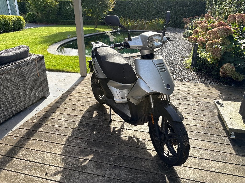 Nipponia F3 Elektrische brommer, Ophalen, Gebruikt, Overige modellen, Elektrisch