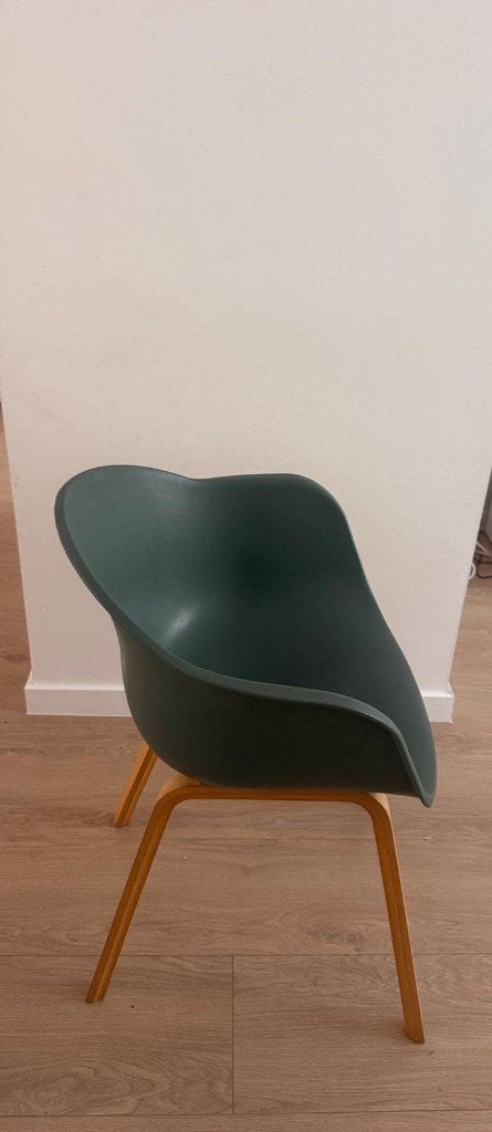 Chaises Westwing Claire vert foncé — pieds en bois, Enlèvement, Utilisé, Bois