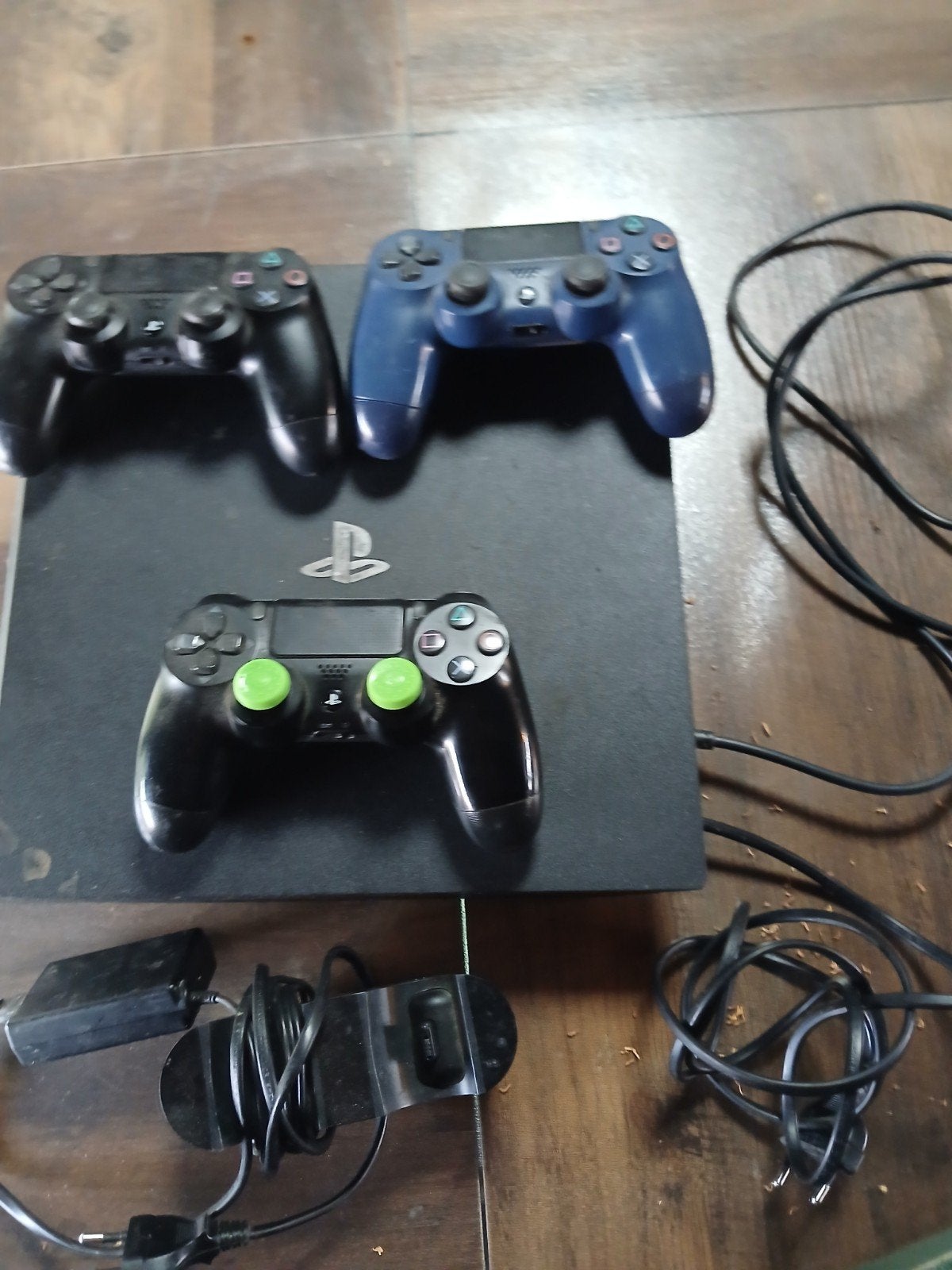 playstation 4 + 3 contlorers en en oplaadstation, Enlèvement