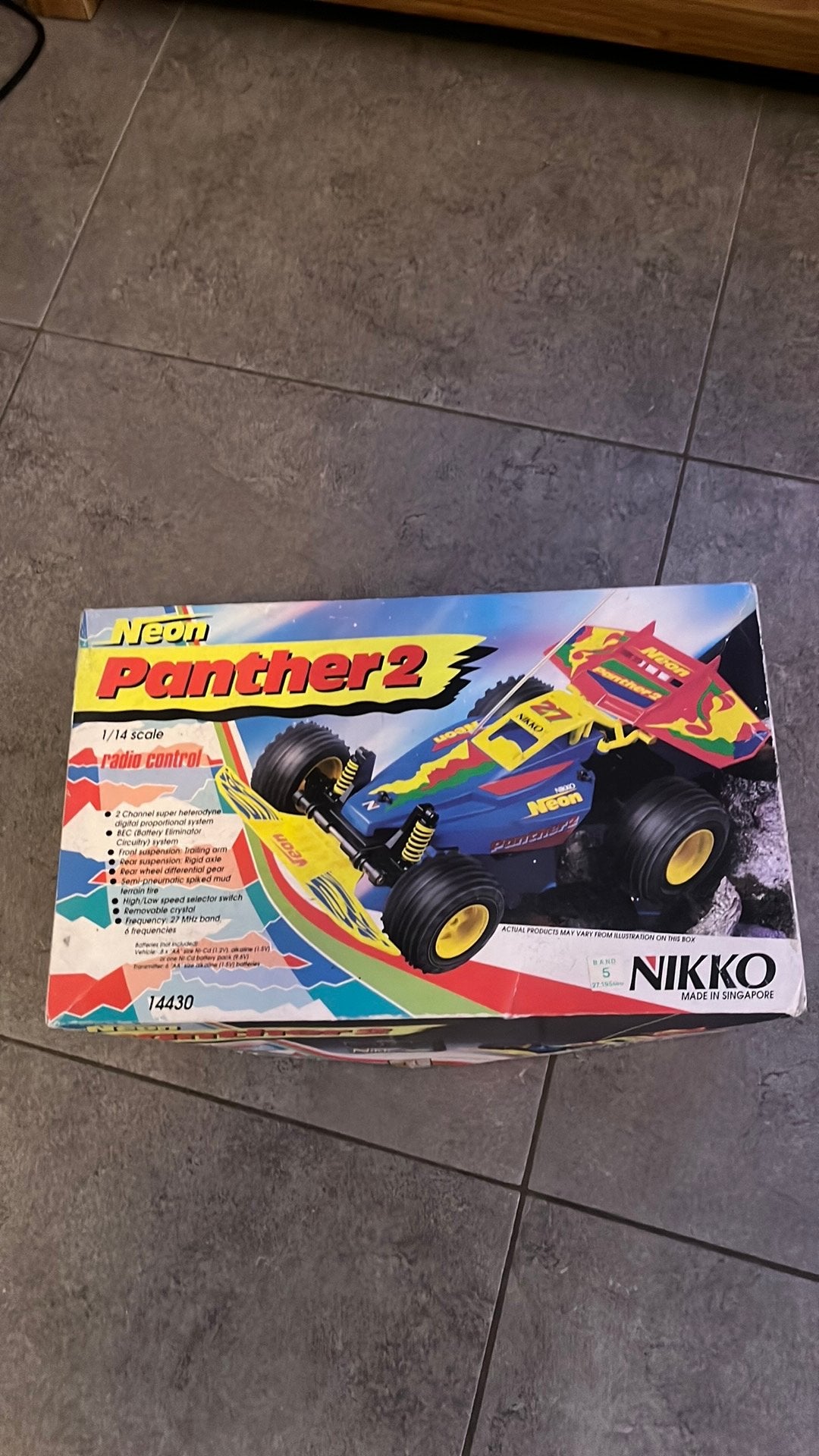 Nikko Neon Panther 2 à l'échelle 1/14, Hobby & Loisirs créatifs, Enlèvement ou Envoi, Comme neuf