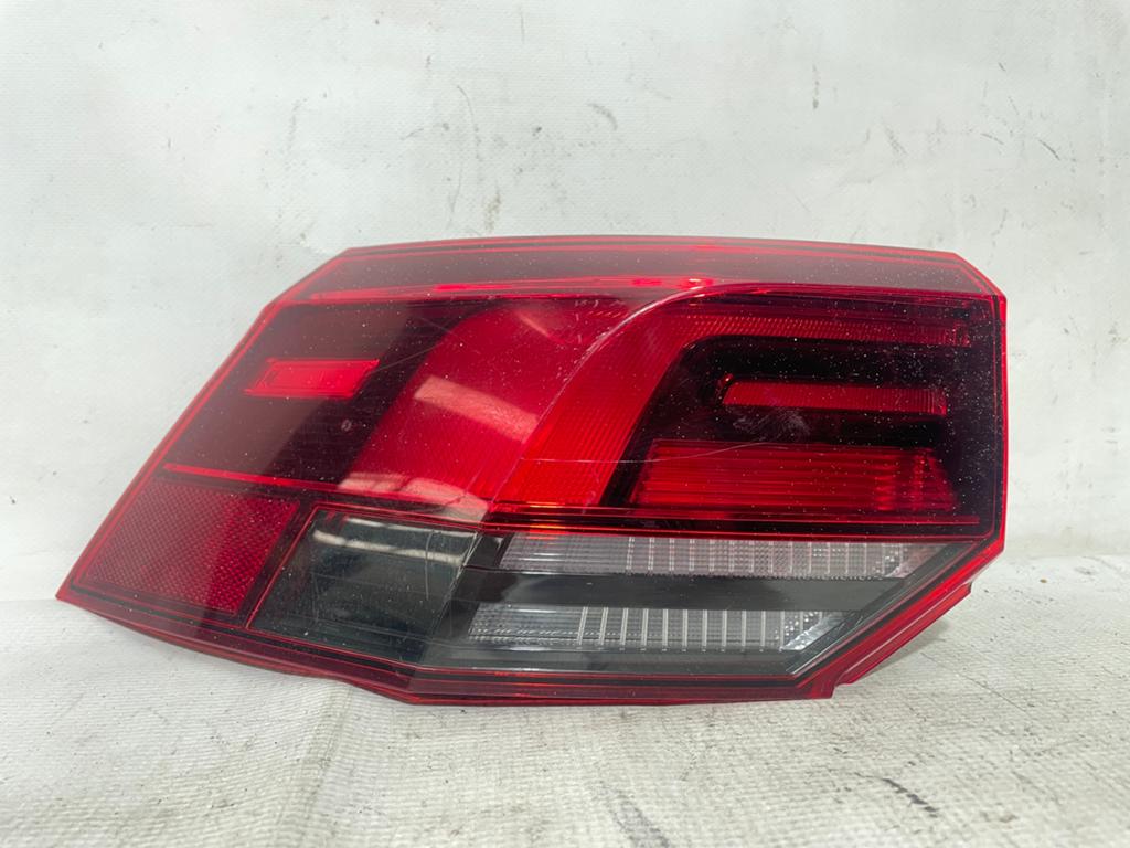 Feu arriere gauche VW GOLF 8 5H0945095B, Enlèvement, Utilisé, BMW