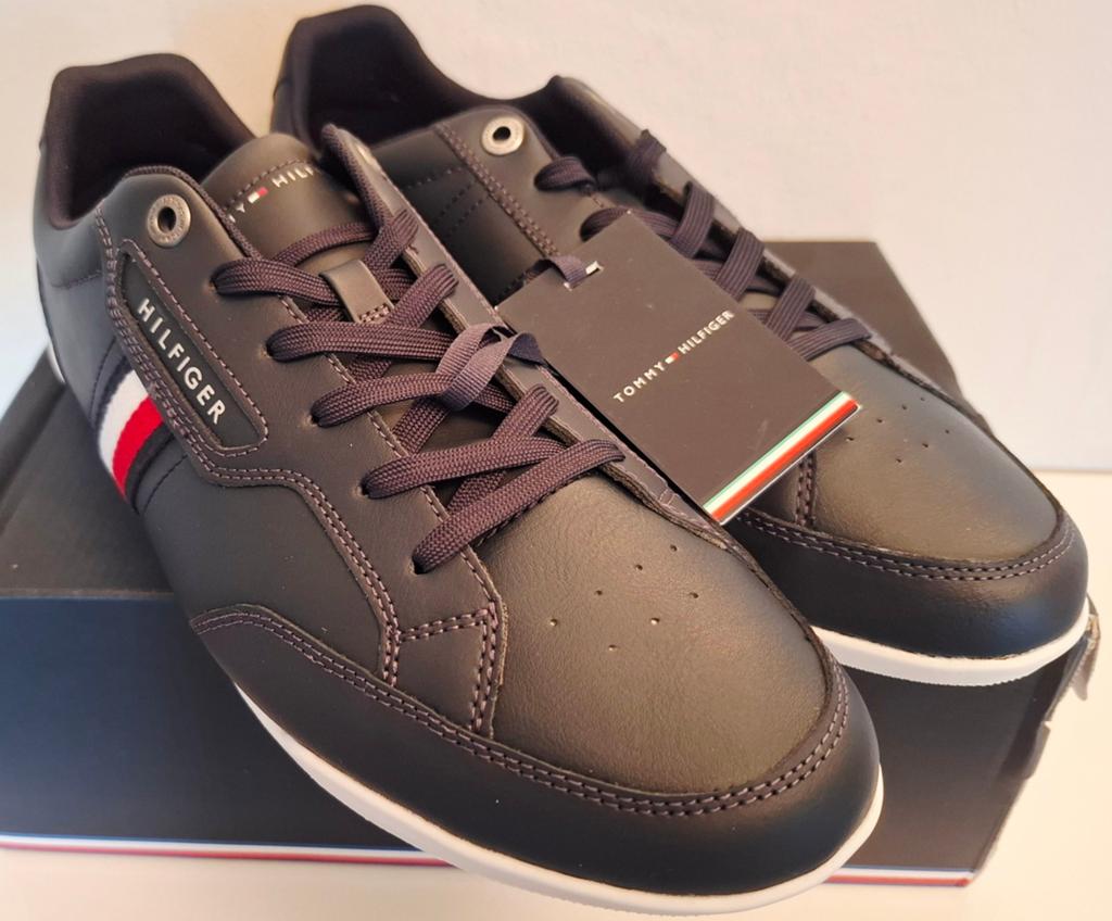 Tommy Hilfiger sneakers, maat 42, Kleding | Heren, Ophalen, Sneakers