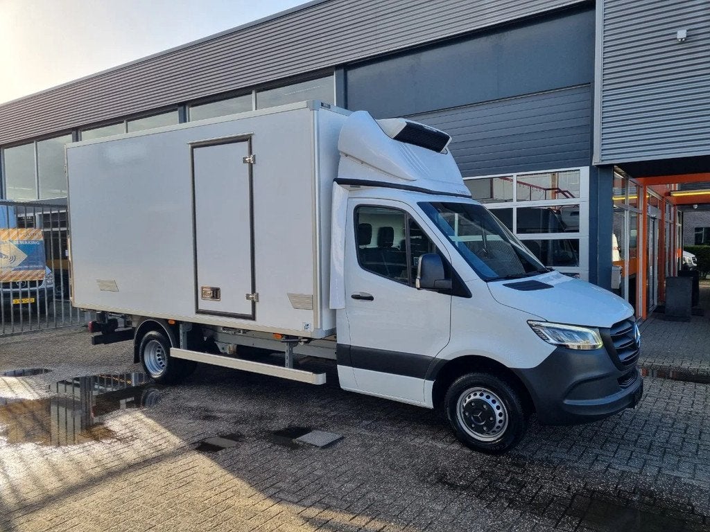 Mercedes-Benz Sprinter 517 CDI/ Kuhlkoffer/ TK V500 MAX/ BPM, Achat, Euro 6, Entreprise, 3 places