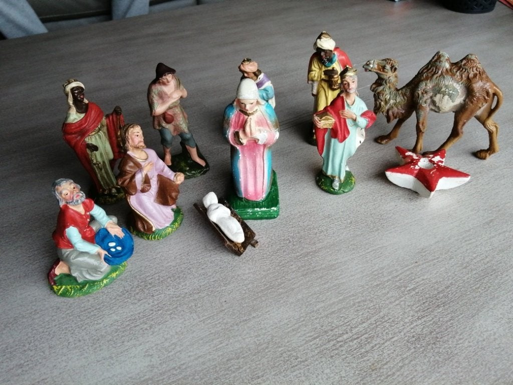 kerstfiguren, Ophalen, Gebruikt