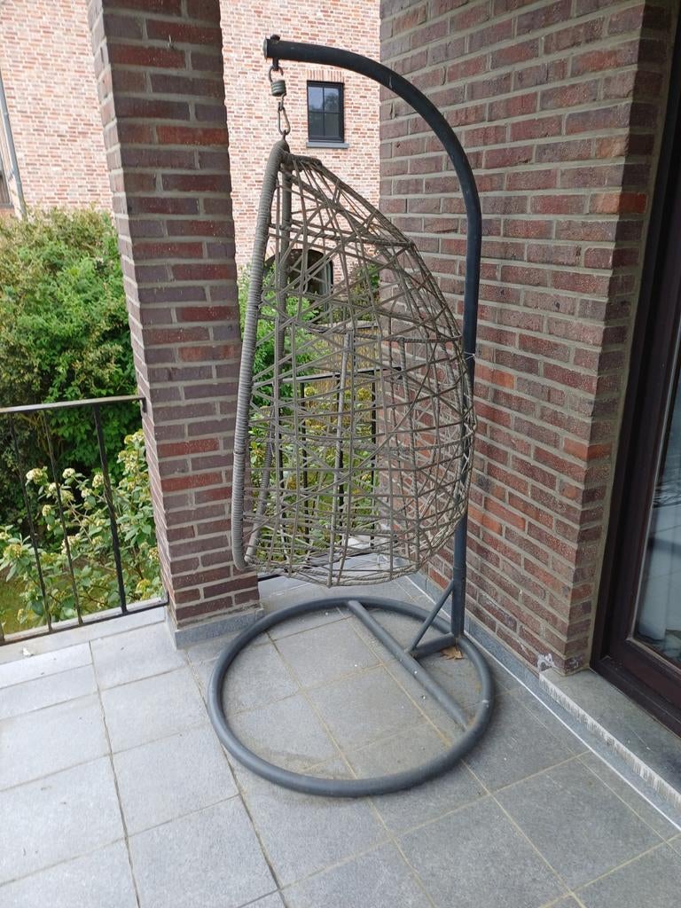 Hangstoel in goede staat., Ophalen