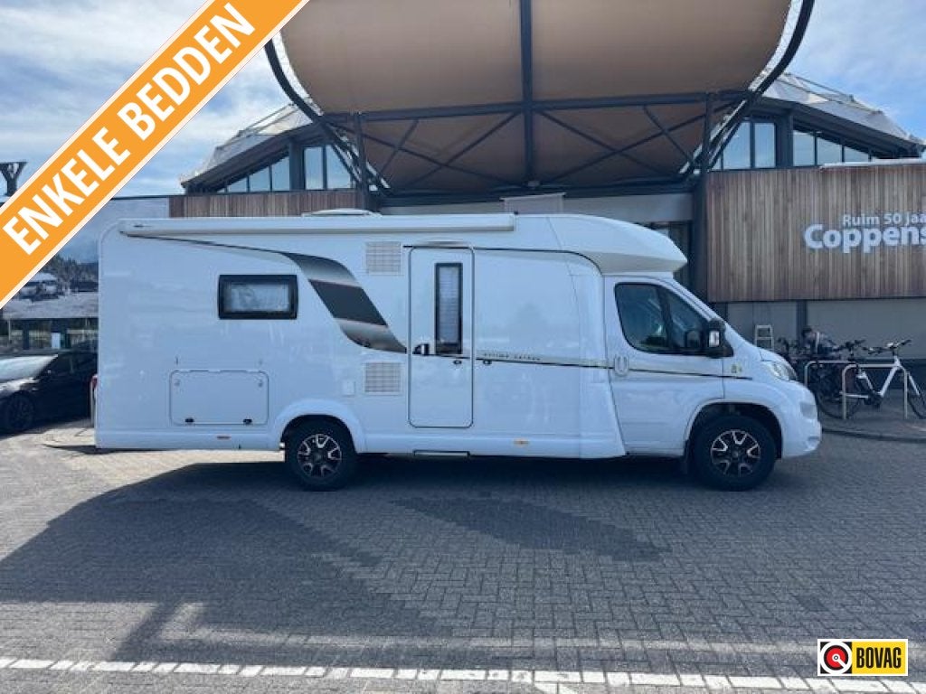 Hobby Optima Ontour 70 TE 2023 165 PK + COMPLEET!, Caravans en Kamperen, Mobilhomes, Ringverwarming, Hobby, Luifel, Tot en met 2