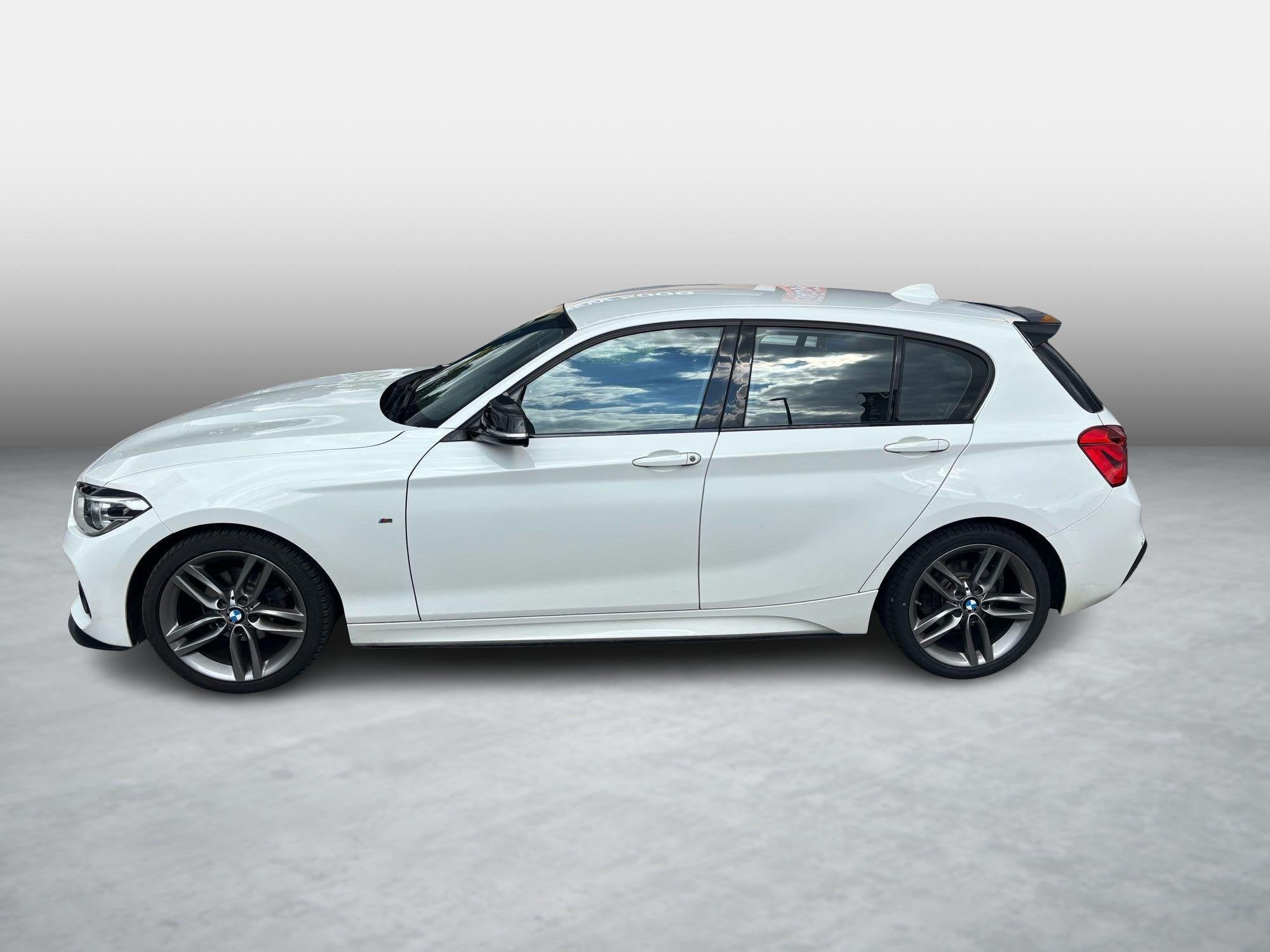 BMW 1 Serie Hatch 118i (100 kW) M-Sport, Autos, BMW, 100 kW, 116 g/km, Achat, Euro 6