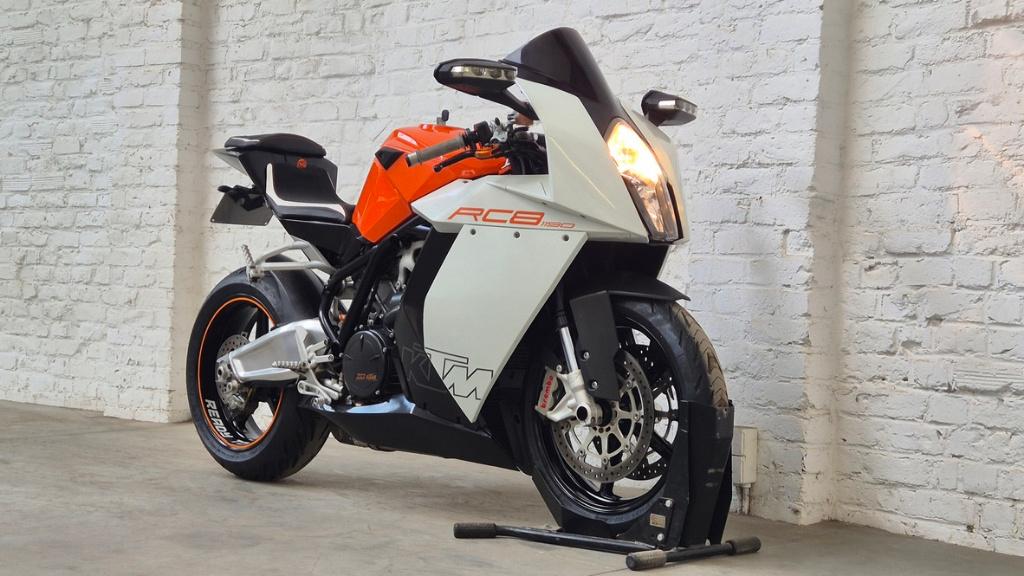 KTM RC8 @motomobilia, 1190 cm³, Permis Moto A, Entreprise, Occasion