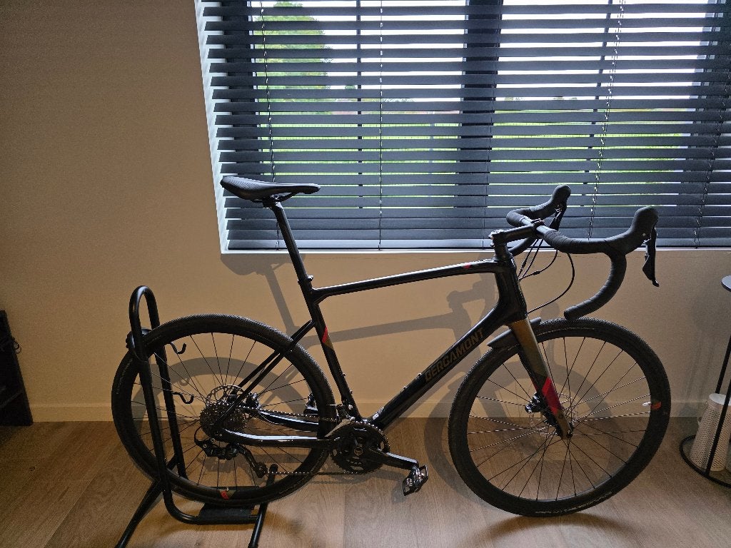 Bergamont Grandurance Expert carbon gravelbike – maat 57, Fietsen en Brommers, 28 inch, Carbon, Heren, Zo goed als nieuw