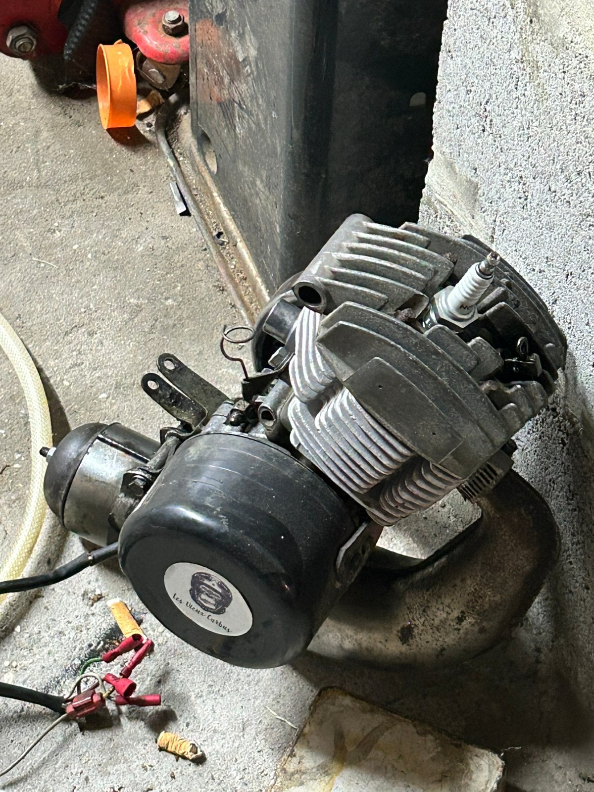 Moteur av7 motobecane, Vélos & Vélomoteurs, Pièces de cyclomoteur | Général, Comme neuf, Enlèvement ou Envoi
