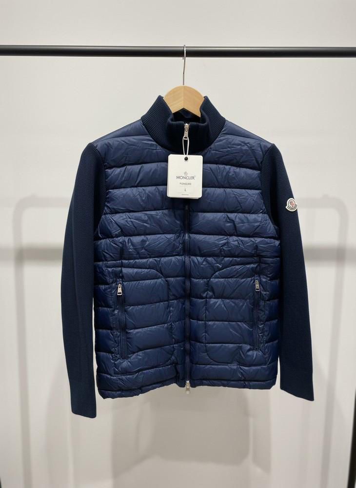 Moncler padded cardigan blauw maat M, Enlèvement ou Envoi, Comme neuf, Taille 48/50 (M), Bleu