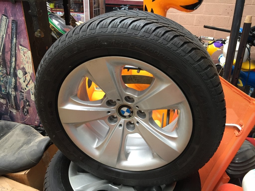 Set 4 BMW Velgen 17", Autos : Pièces & Accessoires, Pneus & Jantes, Pneus et Jantes, 245 mm, 4 Saisons, Véhicule de tourisme
