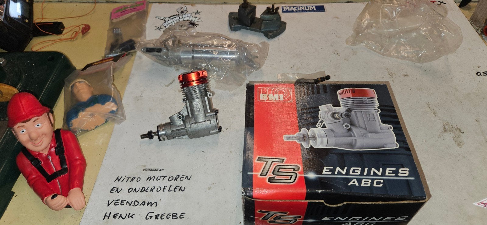 BMI TS 46A abc 7,5 cc, Hobby & Loisirs créatifs, Modélisme | Radiocommandé & Téléguidé | Avions, Enlèvement ou Envoi, Comme neuf