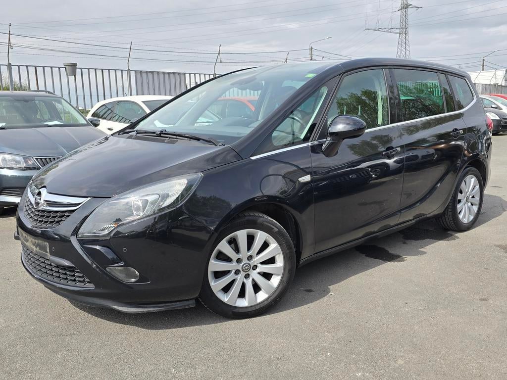 OPEL ZAFIRA 1400CC BENZINE 09/2013 164000KM MET GPS AIRCO 7P, Auto's, Opel, Voorwielaandrijving, Euro 5, Monovolume, Zwart